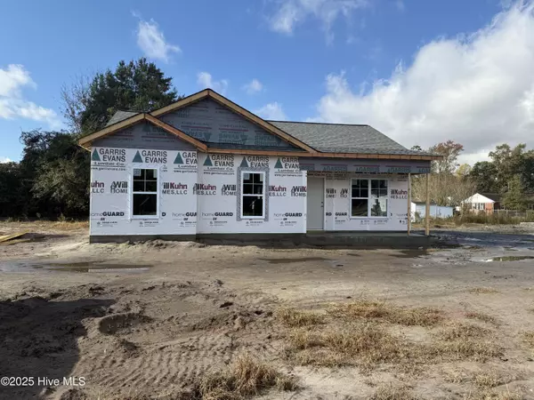 702 Pope ST, Grifton, NC 28530