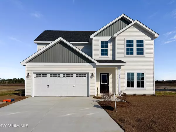 770 Aria LN, Hubert, NC 28539