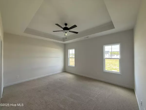 Smithfield, NC 27577,76 Tuskeegee DR