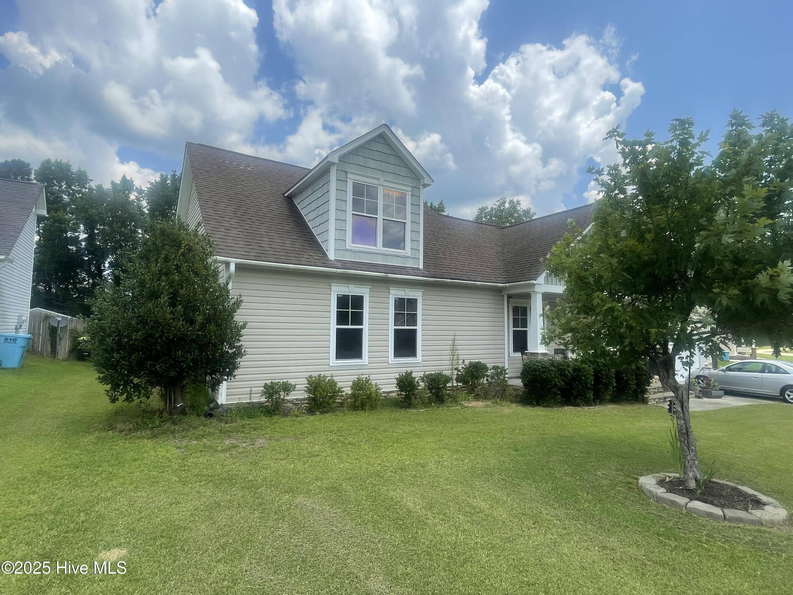 Jacksonville, NC 28540,148 Hawks Point RD