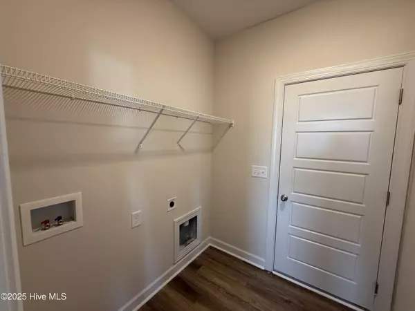 La Grange, NC 28551,102 Bella PL