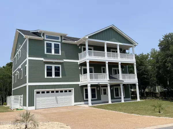 834 Hunt Club DR, Corolla, NC 27927