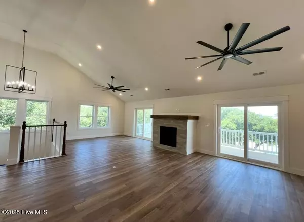 Corolla, NC 27927,834 Hunt Club DR