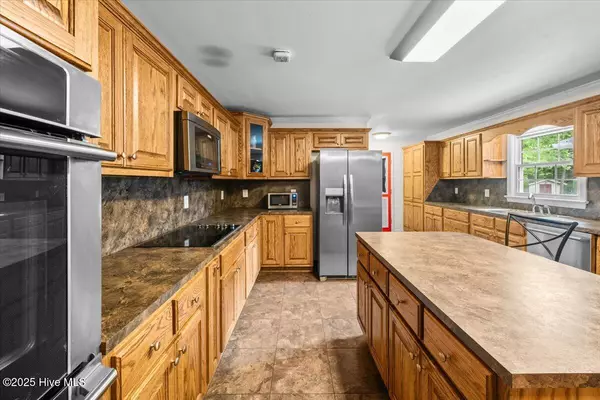 Siler City, NC 27344,410 W 10th ST