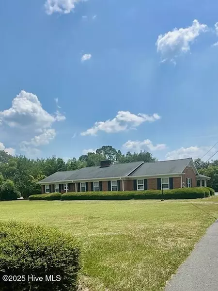 109 Conway RD, Fair Bluff, NC 28439