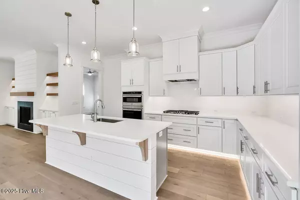 Southport, NC 28461,5138 Fernwood DR