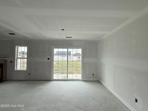 New Bern, NC 28562,2006 Bluewater BLVD