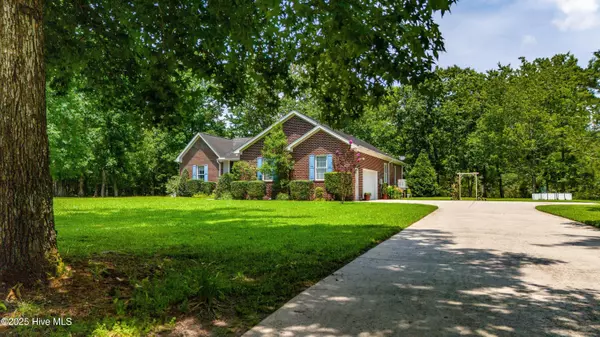 Oriental, NC 28571,169 Winding Creek DR