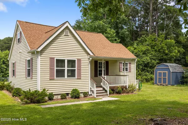 202 Jonathan DR, Jacksonville, NC 28540