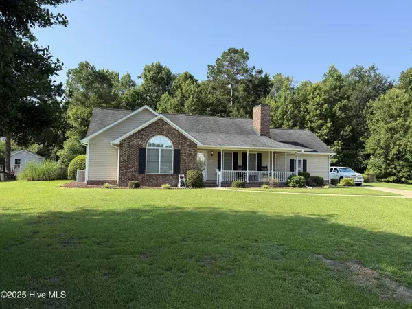 Newport, NC 28570,105 White Doe CT
