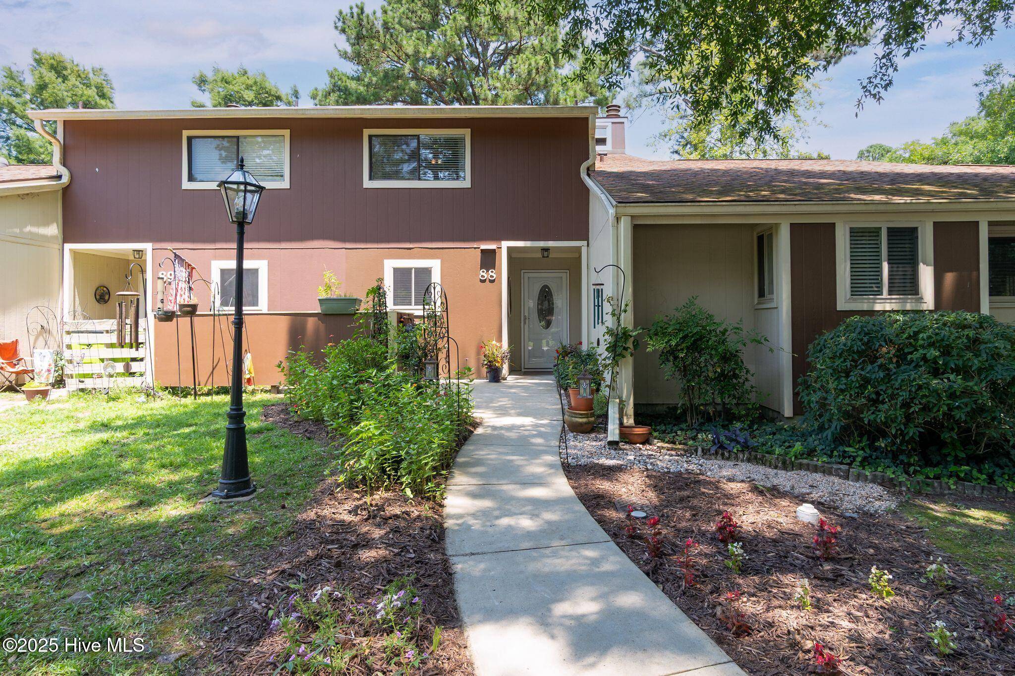 88 Quarterdeck Townes, New Bern, NC 28562