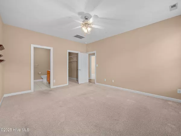 Morehead City, NC 28557,535 Village Green DR #A