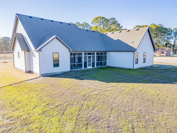 South Mills, NC 27976,103 Copper Run LOOP