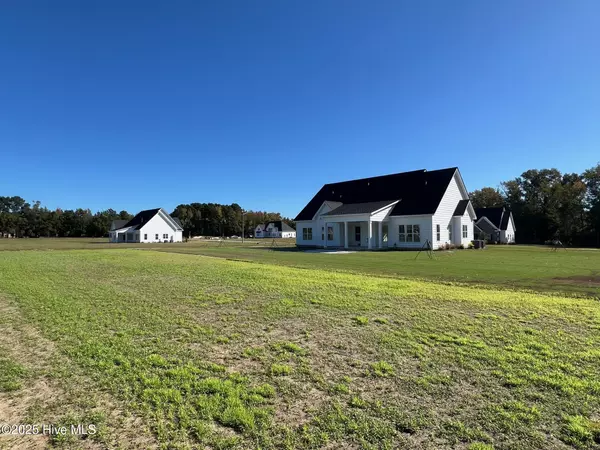 Grimesland, NC 27837,2856 Bates Branch WAY