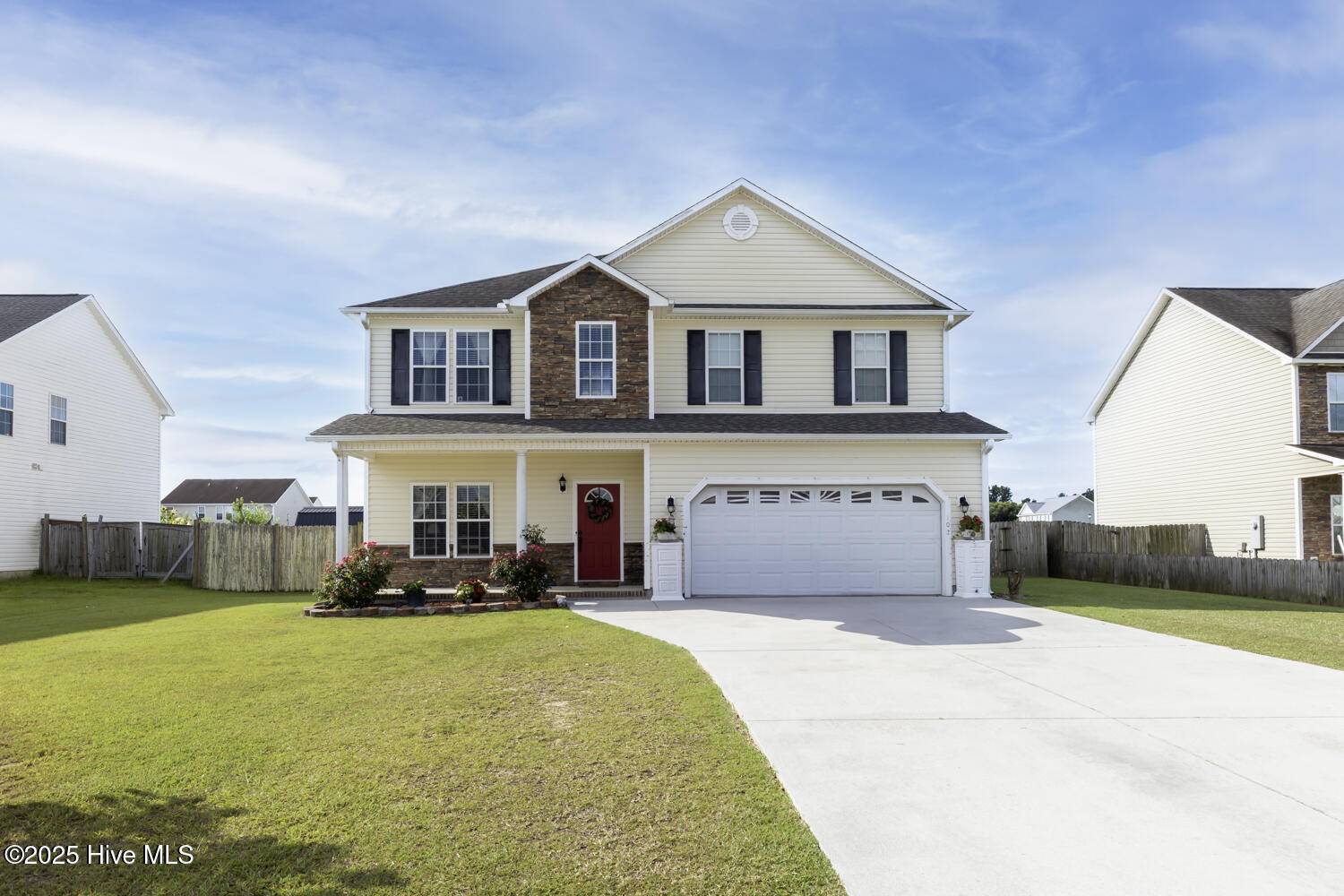 102 Landover DR, Richlands, NC 28574