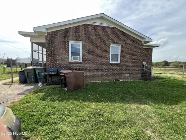 Fairfield, NC 27826,10055 Piney Woods RD
