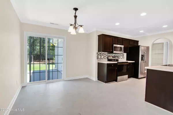 Holly Ridge, NC 28445,405 Salvo CT