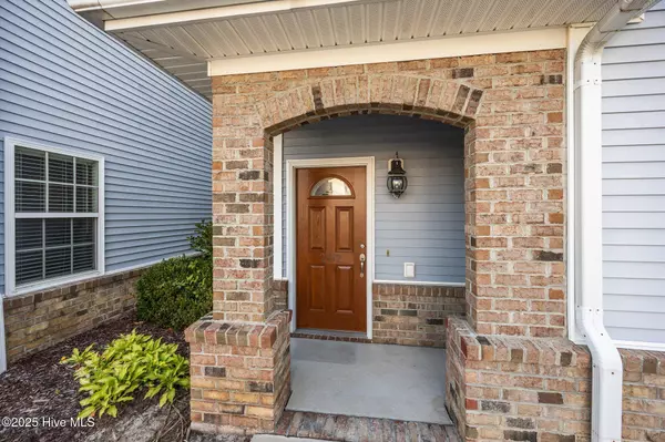 Greenville, NC 27858,1944 Tara CT #202