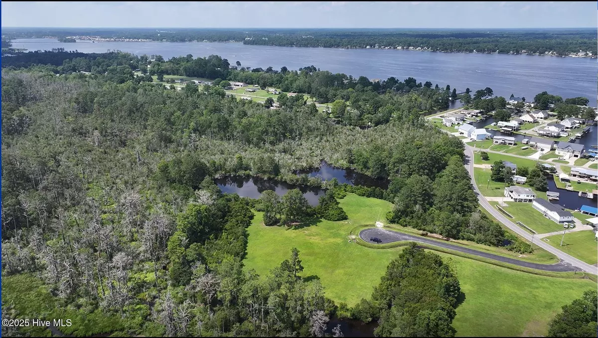 Chocowinity, NC 27817,55 Whichards CT