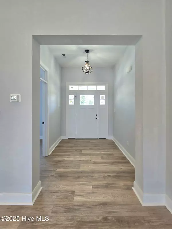 Elizabeth City, NC 27909,218 Ibis WAY