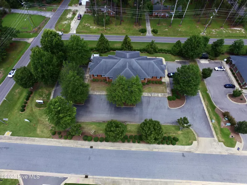 1880 W City DR, Elizabeth City, NC 27909