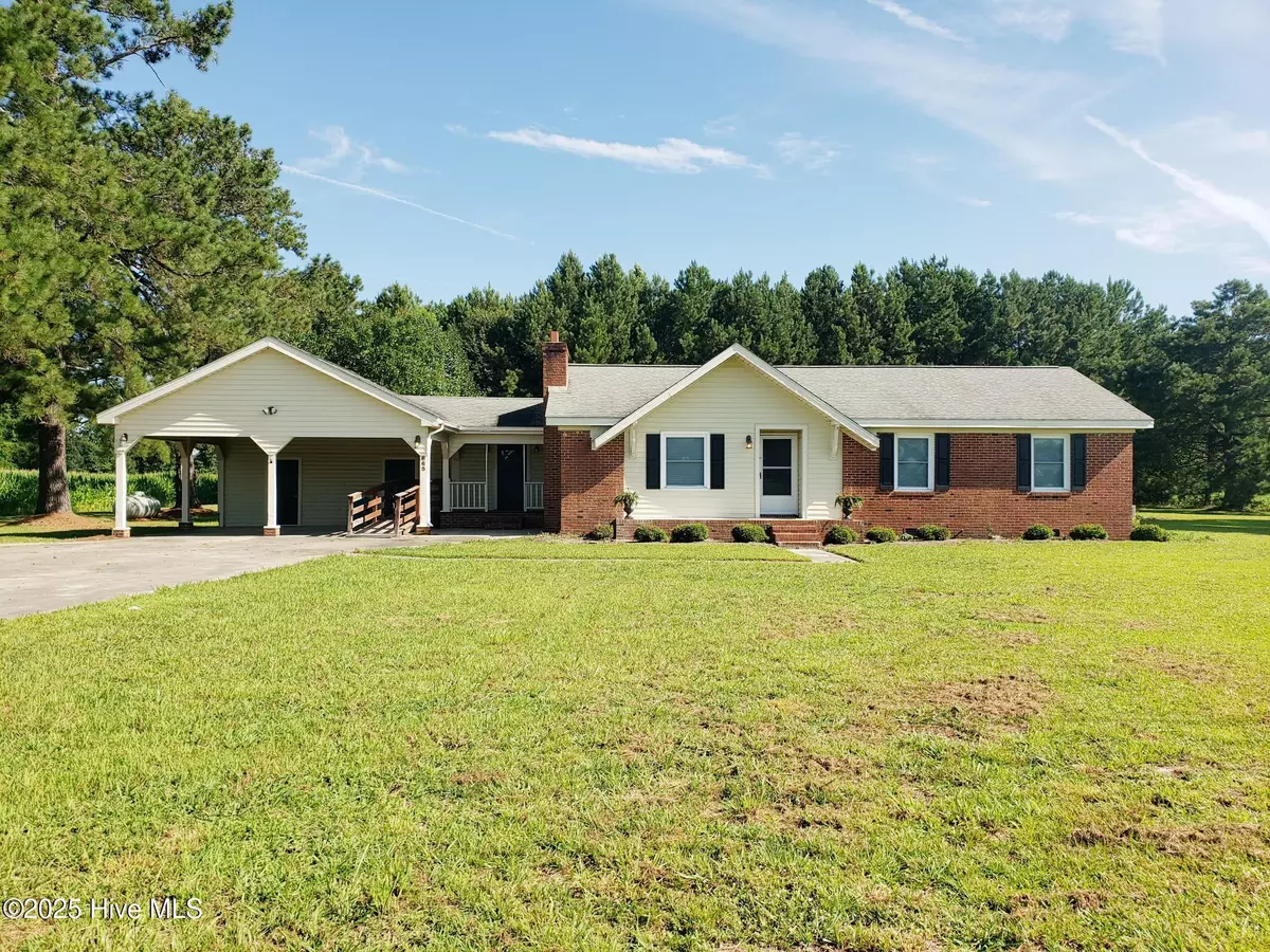 Evergreen, NC 28438,865 Silver Spoon RD