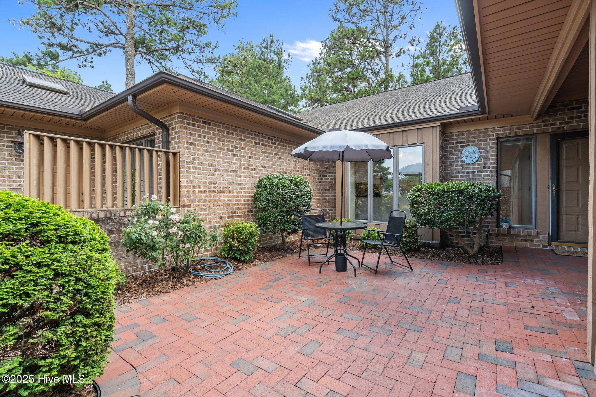 Pinehurst, NC 28374,470 Midland DR