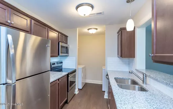 Greenville, NC 27834,212 Orlando WAY #B