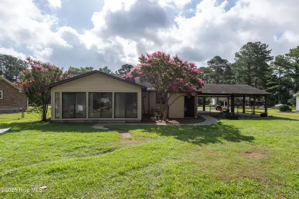 Winterville, NC 28590,2118 Tucker RD