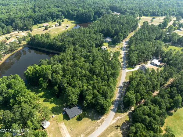 Ellerbe, NC 28338,8 Country LN