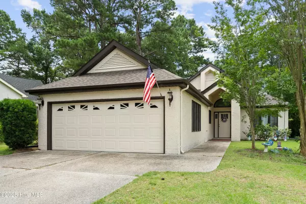 Sneads Ferry, NC 28460,104 Rollingwood CIR