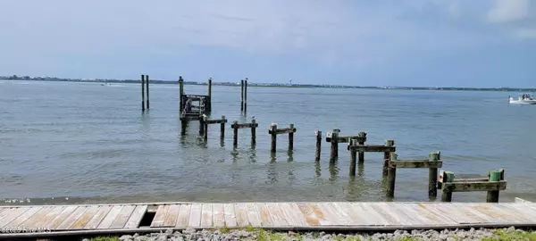 Morehead City, NC 28557,202 S 34th ST