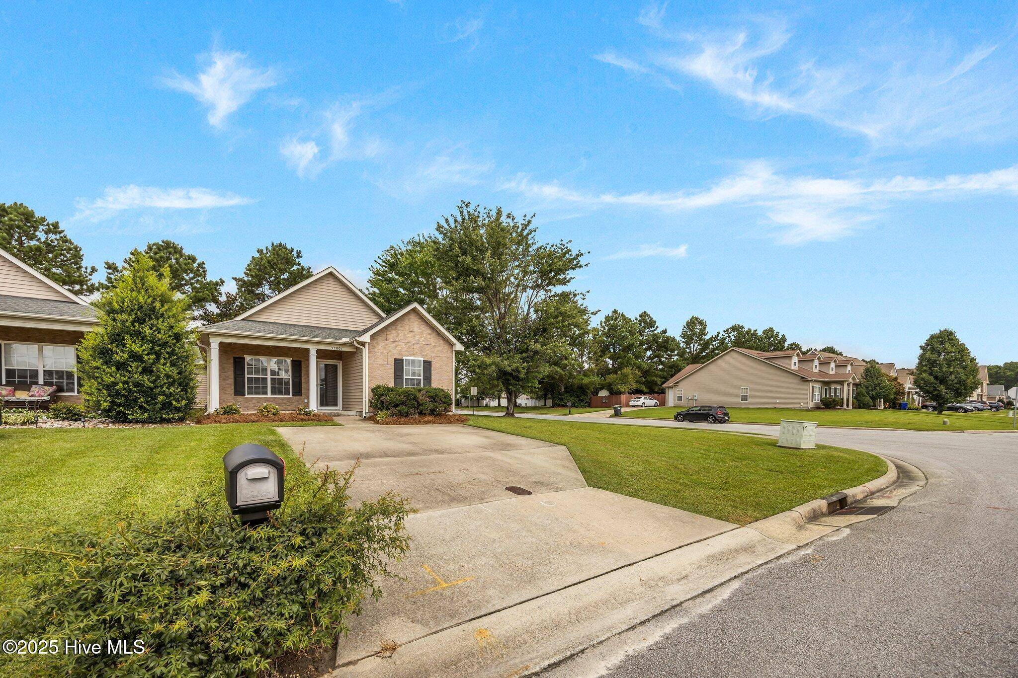 Greenville, NC 27834,2200 Brookville DR #B