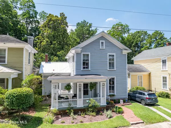 Washington, NC 27889,721 W 2nd ST