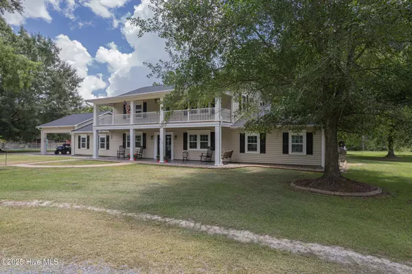 Burgaw, NC 28425,2118 Old Savannah RD S