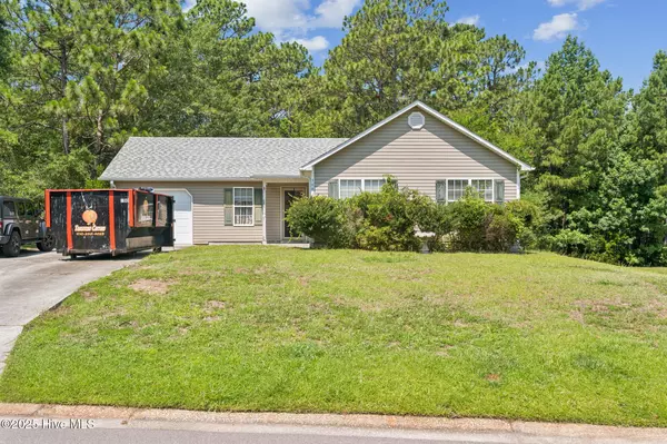 308 Hedingham LN, Wilmington, NC 28412