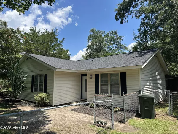 Laurinburg, NC 28352,802 Glenn ST