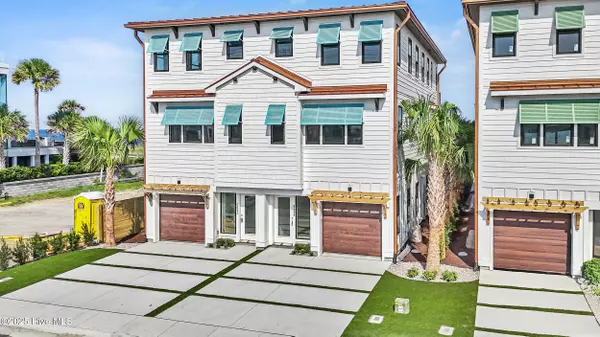 601 Fort Fisher BLVD S #B, Kure Beach, NC 28449