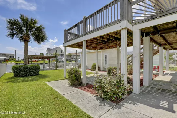 Surf City, NC 28445,4069 4th ST