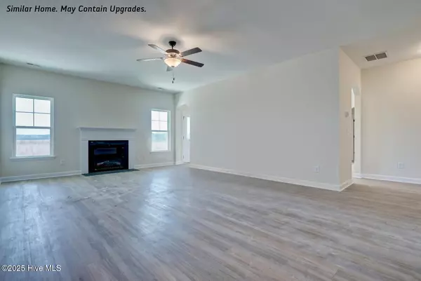 Hubert, NC 28539,910 Wild Azalea WAY