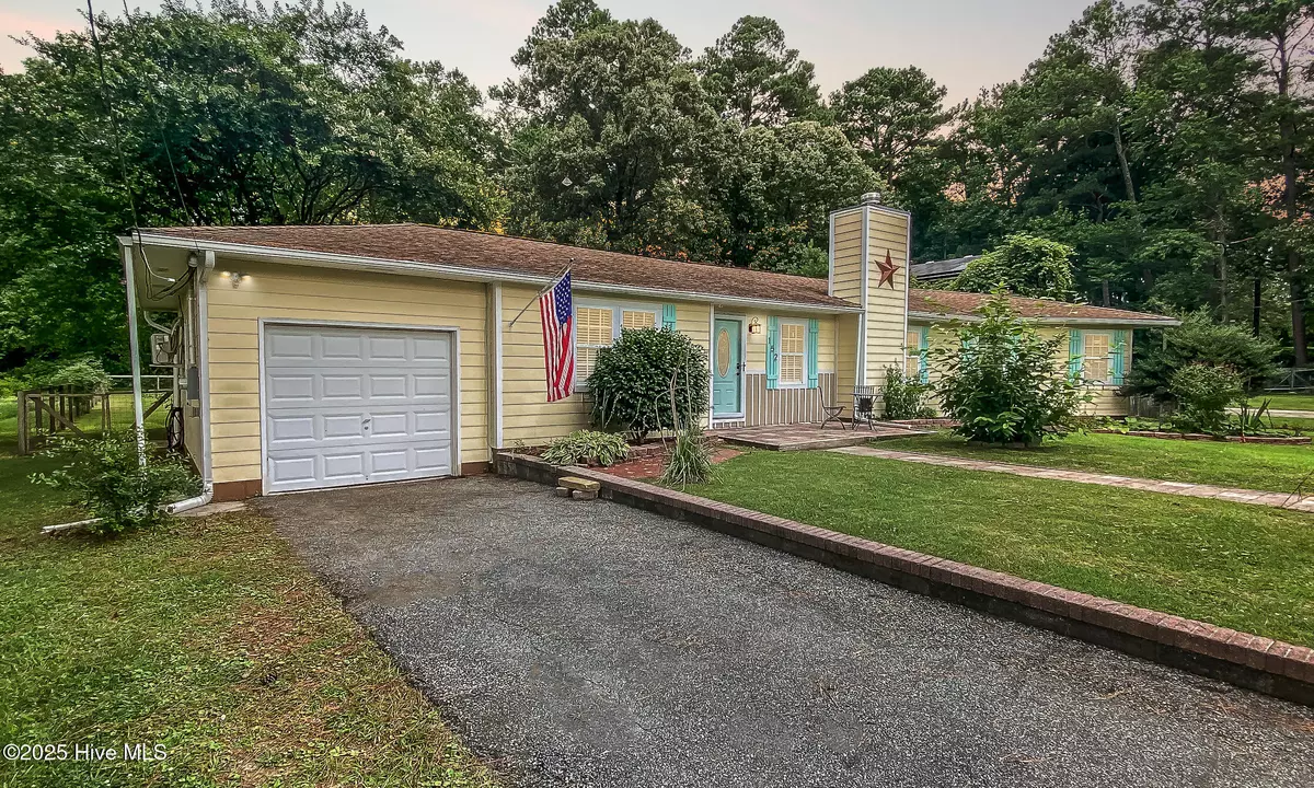 Moyock, NC 27958,152 S Mills RD