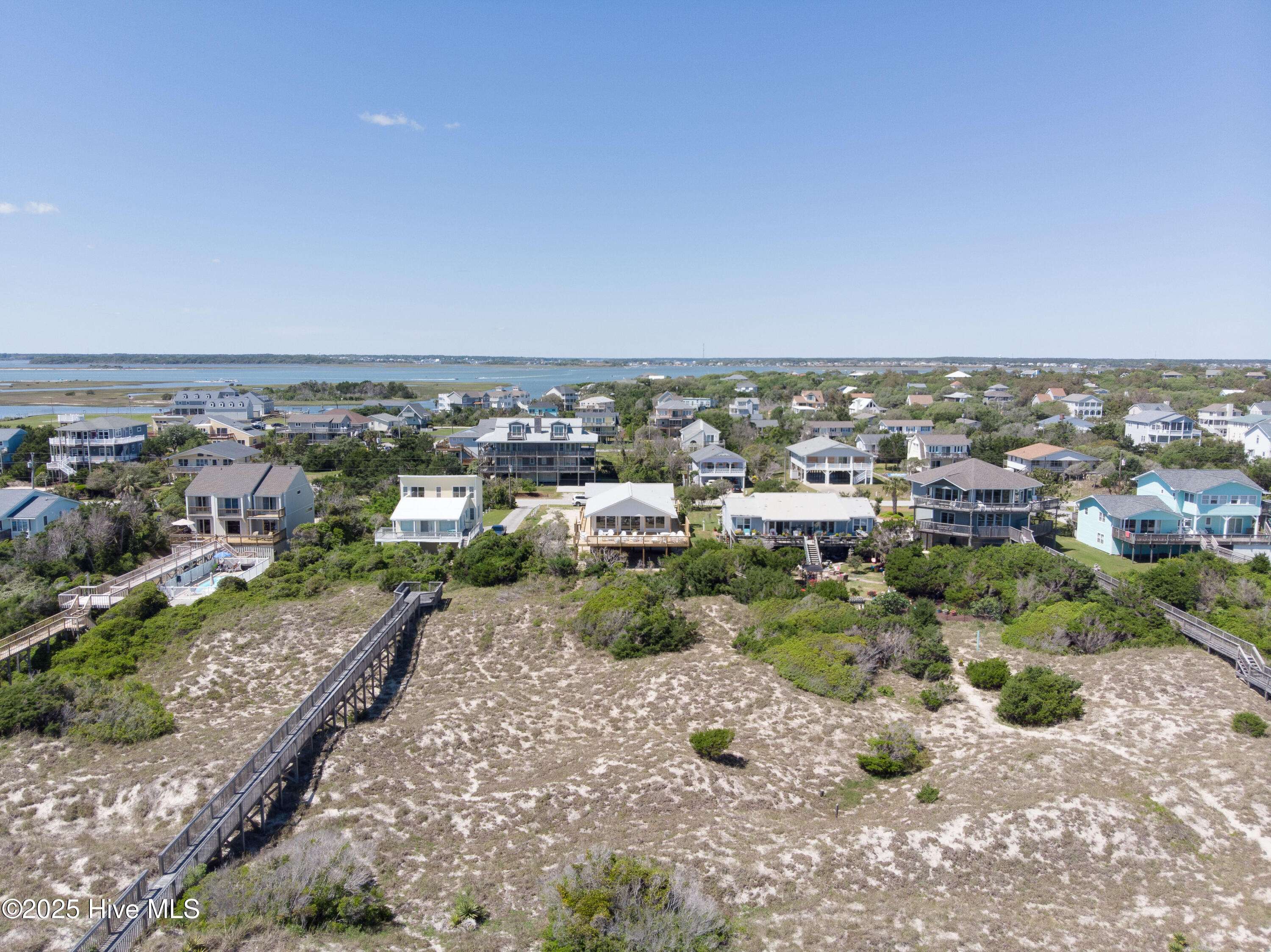 Emerald Isle, NC 28594,11013 Inlet DR