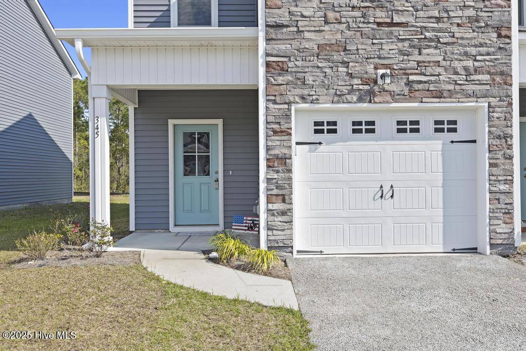 Sneads Ferry, NC 28460,345 S Stingray LN