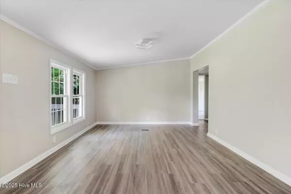 Scotland Neck, NC 27874,84 Carrot LN