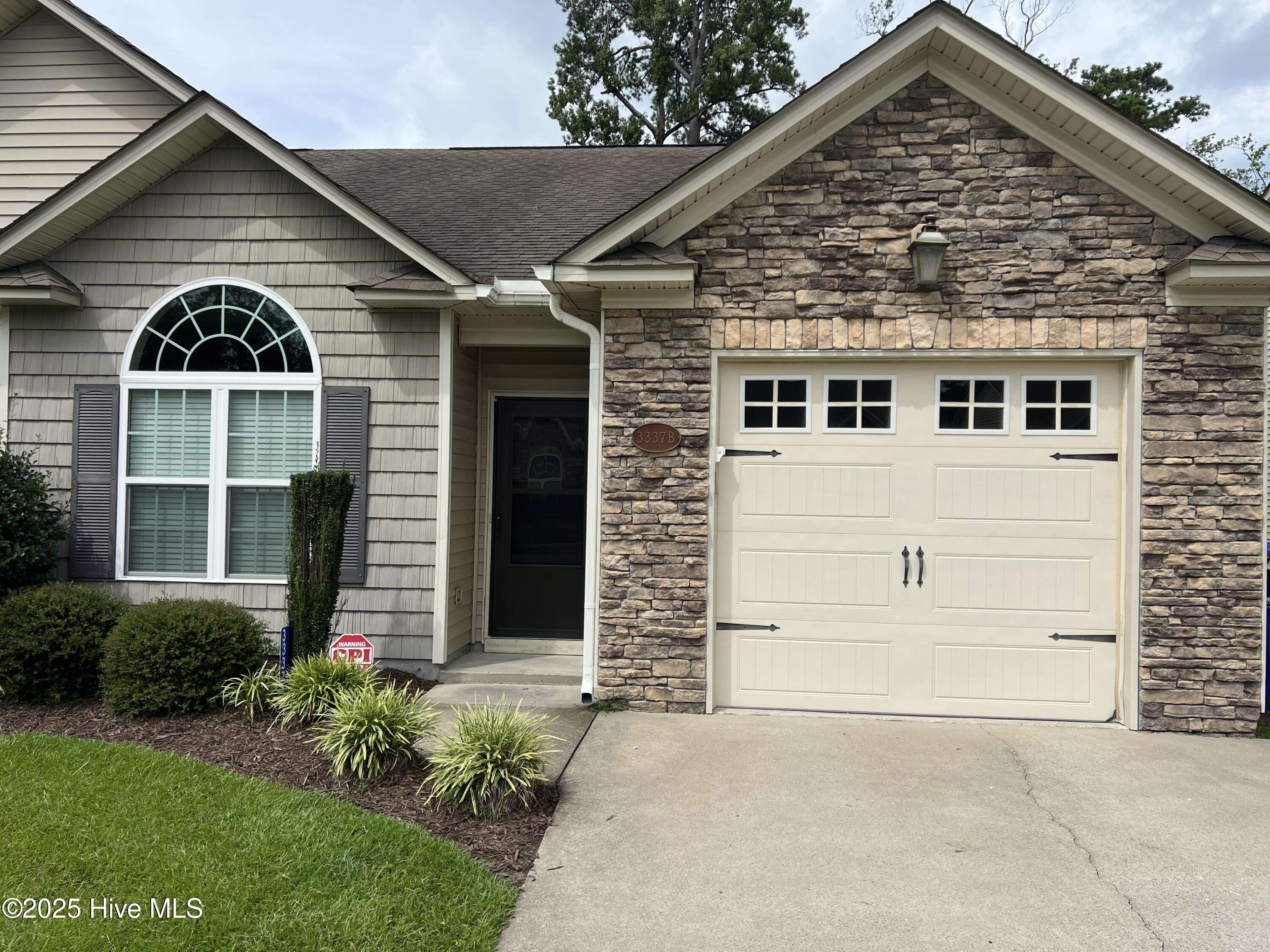 3337 Ellsworth DR #B, Greenville, NC 27834