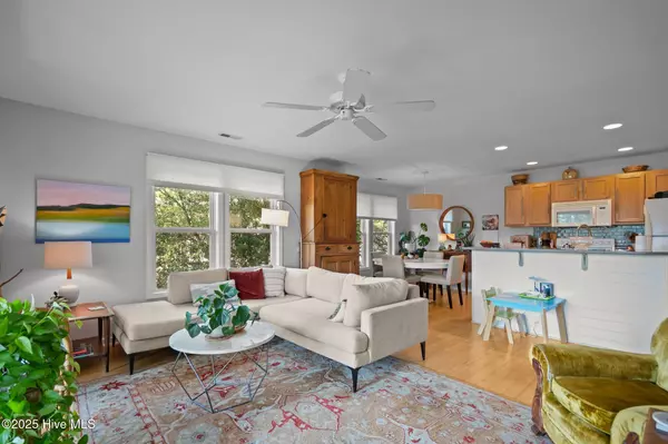 Southport, NC 28461,3350 Club Villas DR ## 1206