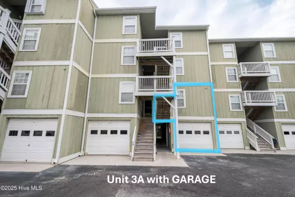200 S Lake Park BLVD S #3a, Carolina Beach, NC 28428