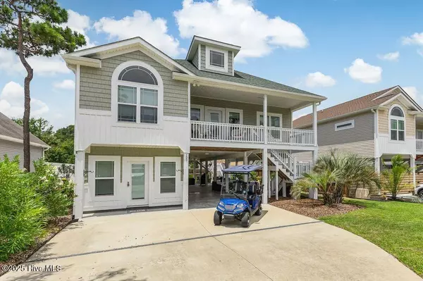 Oak Island, NC 28465,129 NE 15th ST