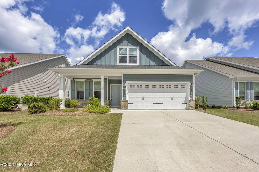 4933 Glen Garden CIR, Leland, NC 28451