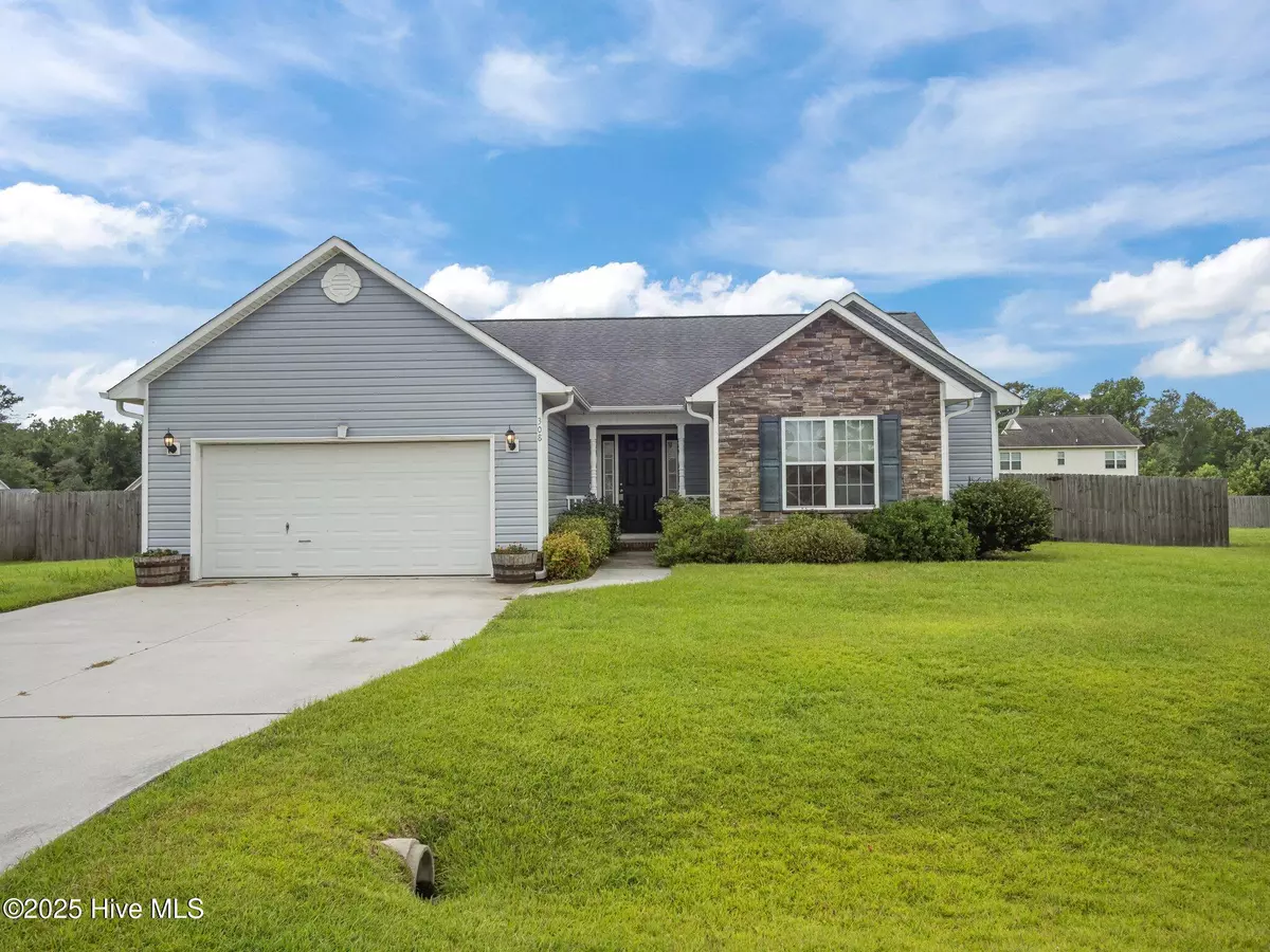 Hubert, NC 28539,308 Springcreek CT